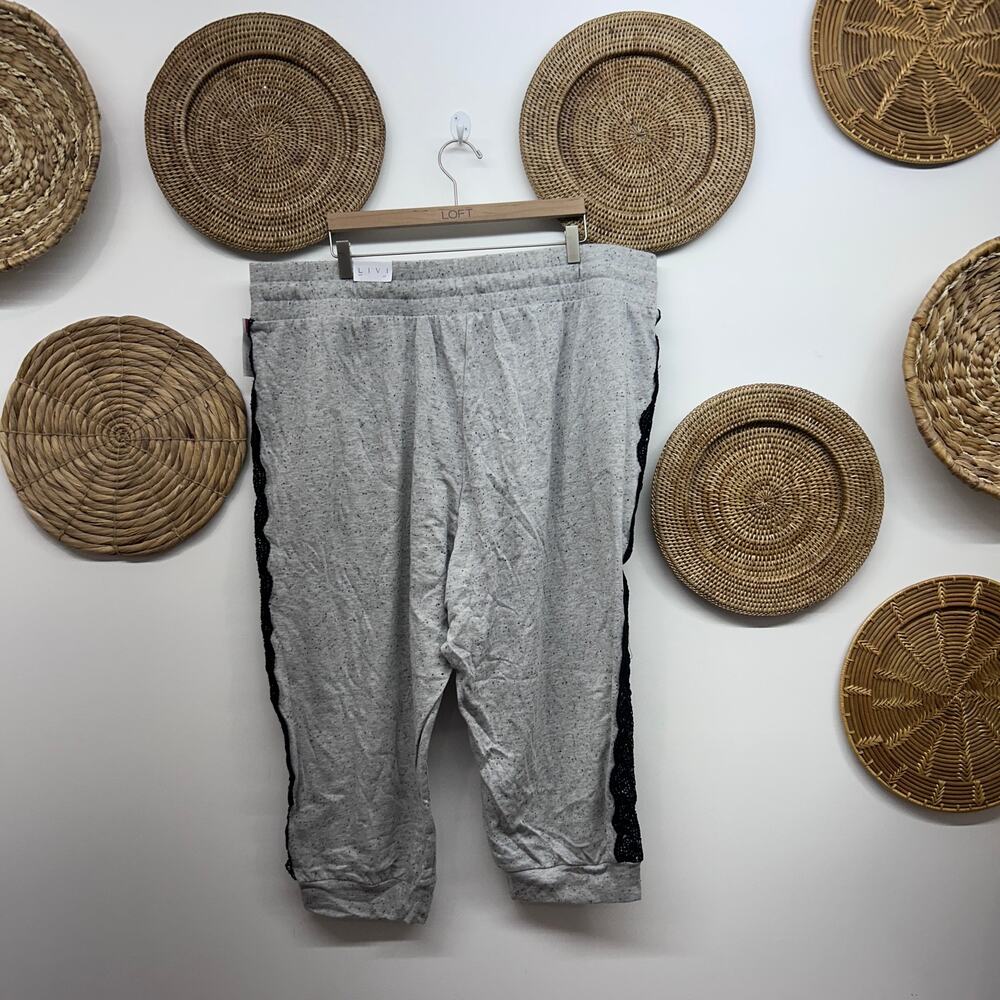 NEW LIVI Lane Bryant Crop Cropped Jogger Sweats Plus Size 26/28 Gray Black Lace - Picture 2 of 5